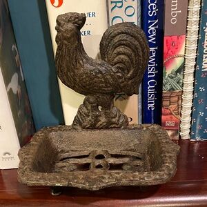 Iron rooster vintage